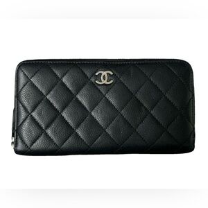 CHANEL Timeless / classic Rock Wallet